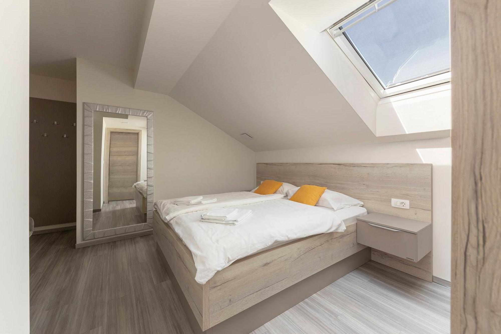 Rooms S Center Slovenske Konjice Екстериор снимка
