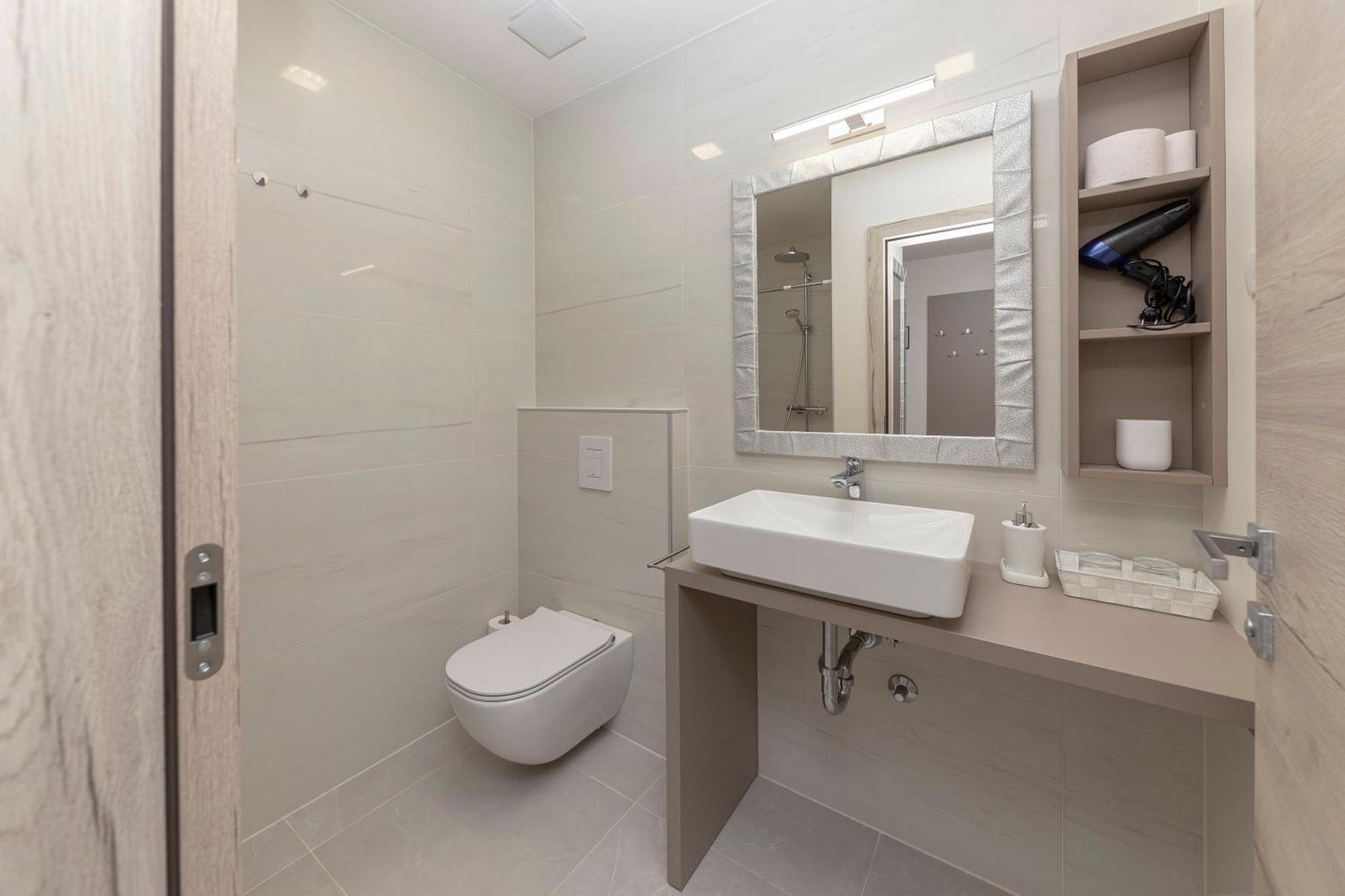 Rooms S Center Slovenske Konjice Екстериор снимка